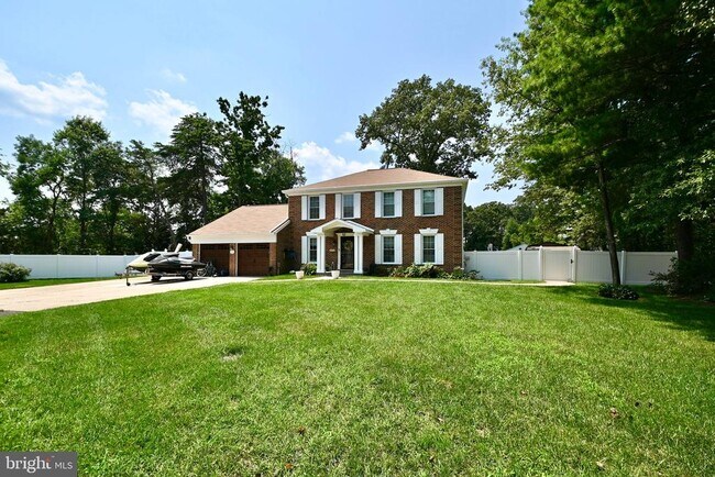 Building Photo - 6232 Park Terrace
