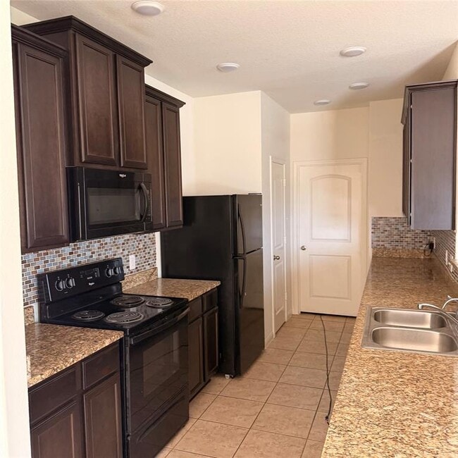 Foto del edificio - 13524 William Mckinley Wy