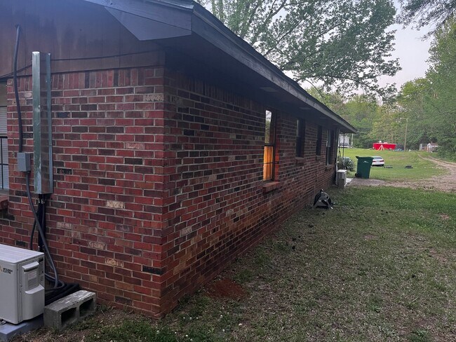 Building Photo - 3703 Attala Rd 2221