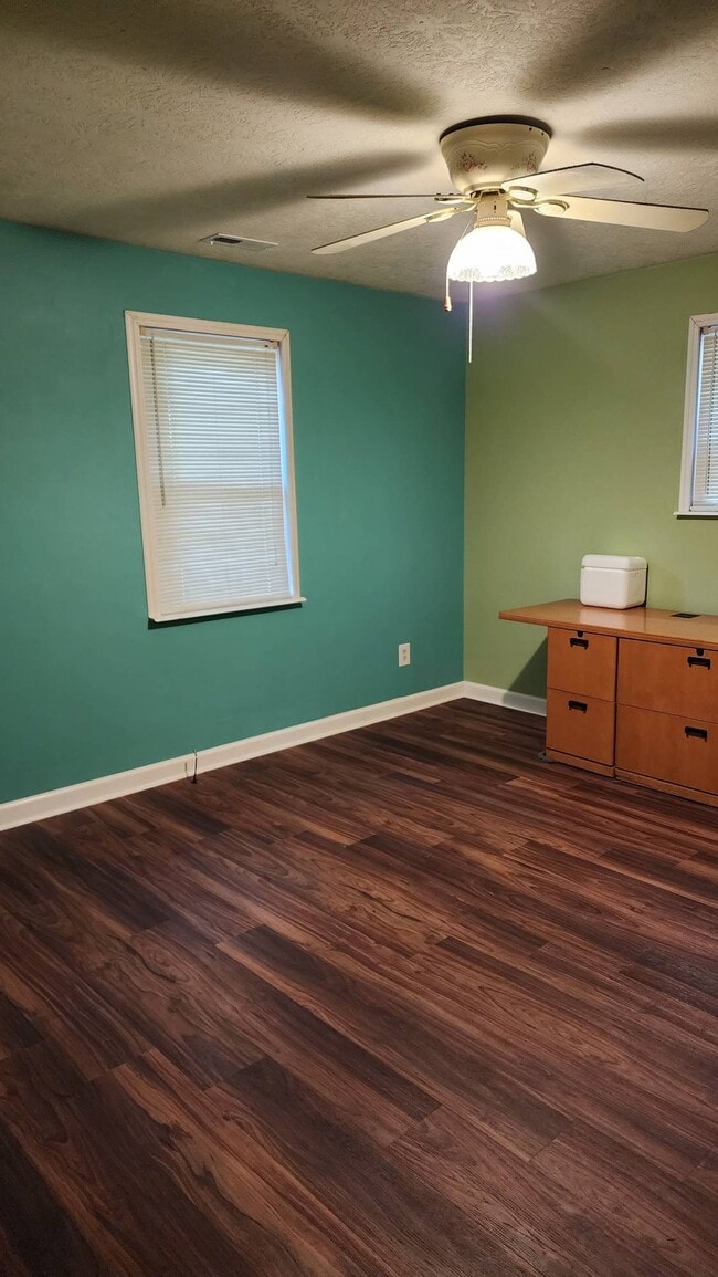 Photo - 51 Belleview Rd House