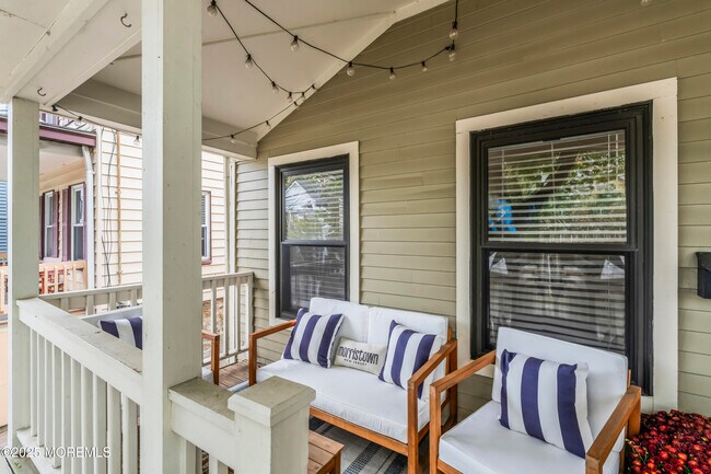 Foto del edificio - 34 Phoenix Ave