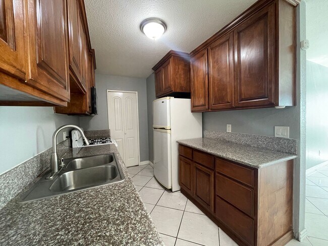 Foto del edificio - Spacious 2 Bed/ 1 Bath For Rent in Otay Mesa West Avail NOW!