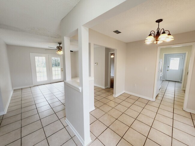 Foto del edificio - 10695 Bridge Creek Dr Pensacola, FL 32506....