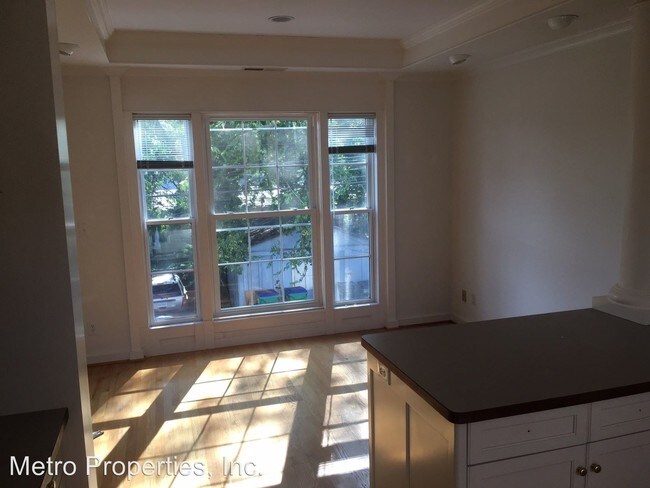 Foto del edificio - 3435 W Cary St