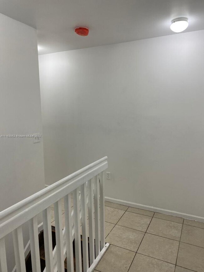 Foto del edificio - 13924 NE 2nd Ave