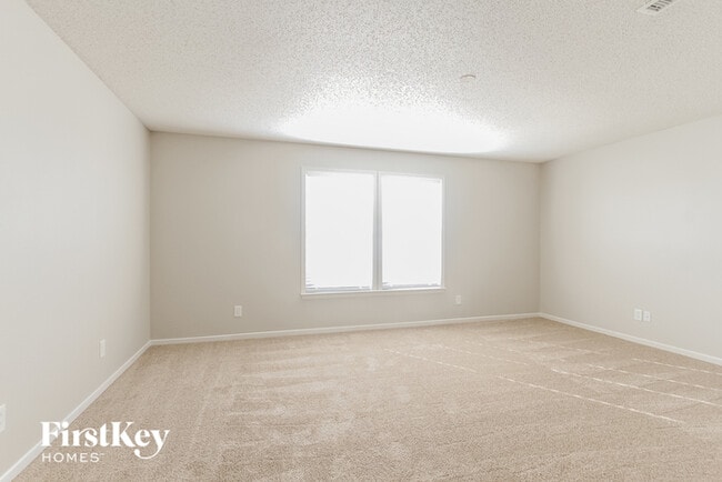 Building Photo - 8250 S Rising Sun Dr