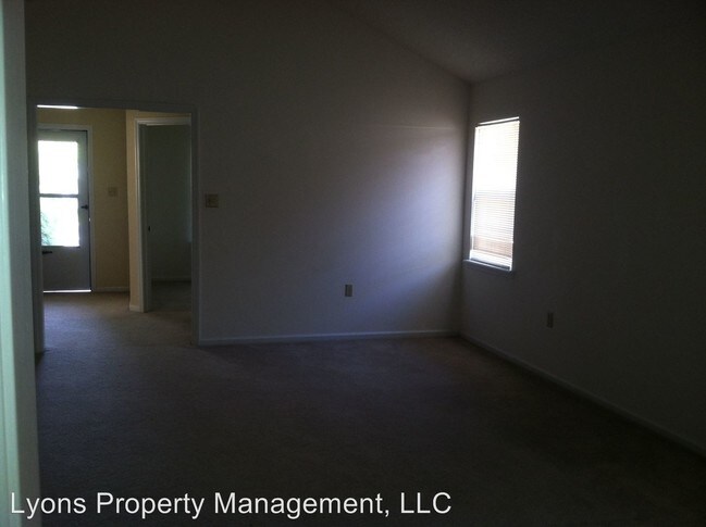 Building Photo - 4212 Hamilton Cir