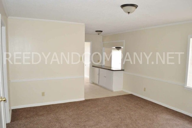 Foto del edificio - 4185 Knight Arnold Rd