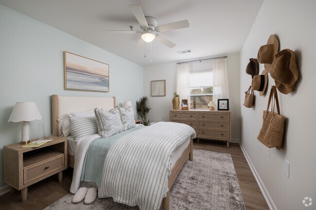 Bedroom - Cooper River Villages