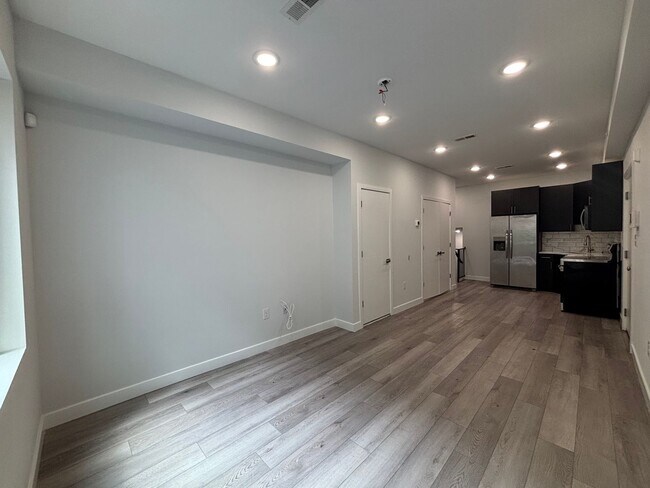 Foto del edificio - 2226 N Franklin St
