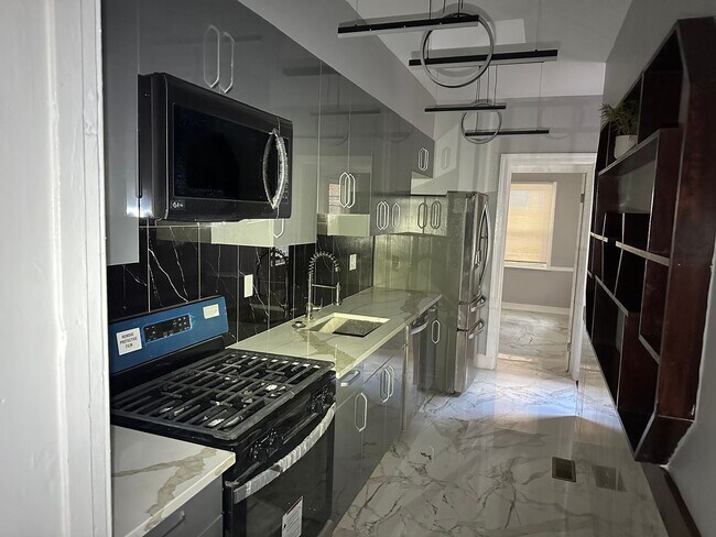 Foto del edificio - 311 Gaskill St