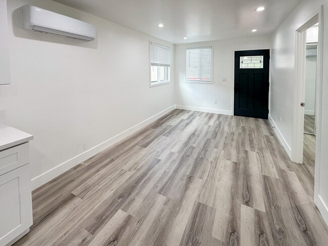 Photo - 3028 1st St House