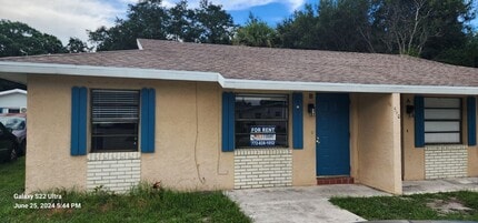 Building Photo - 510 Wisteria Ave