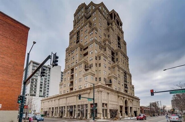 Foto del edificio - 300 W 11th Ave