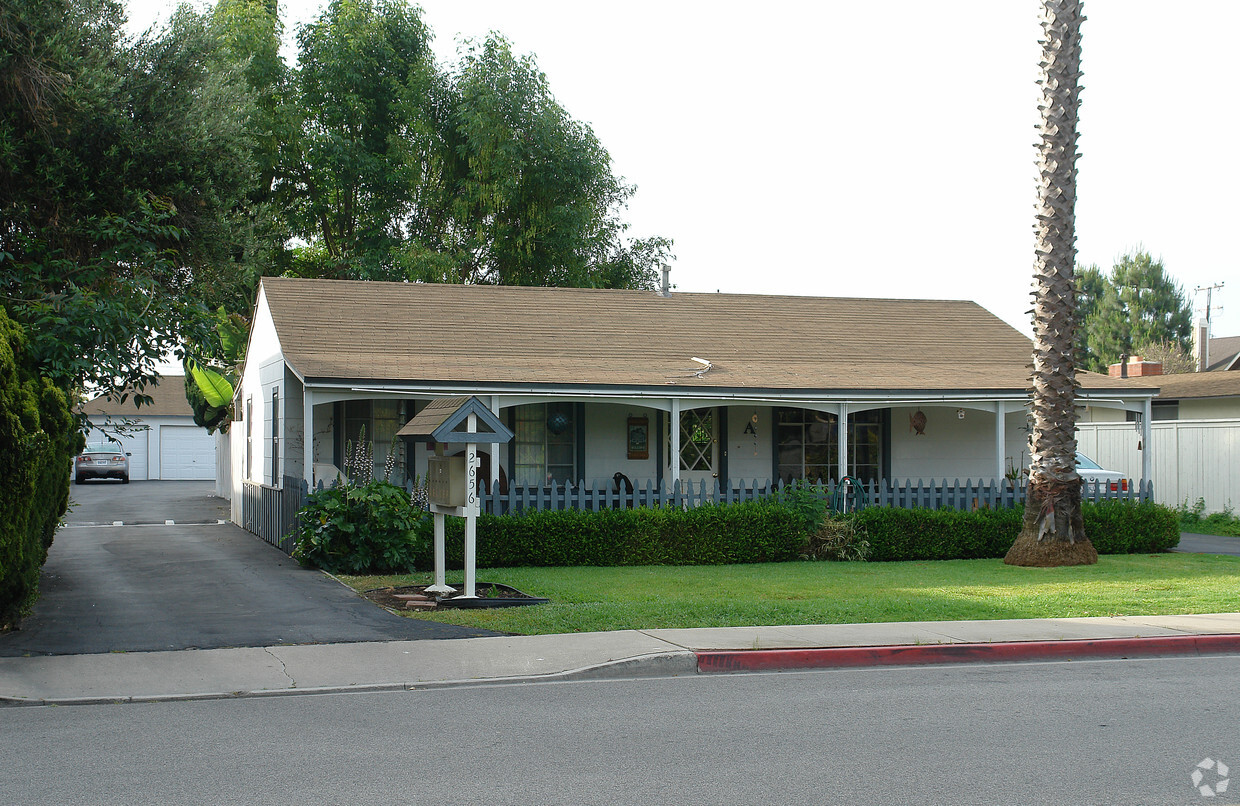 Primary Photo - 2656 Elden Ave