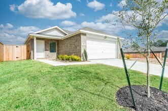 Building Photo - 535 Flower Reed Ct
