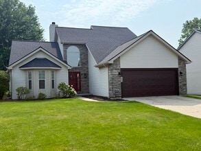 Building Photo - 603 E Castlebury Cir