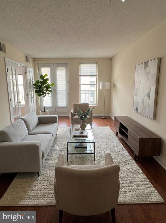 Foto del edificio - 601 Pennsylvania Ave NW