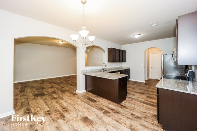 Building Photo - 209 Southwind Cir