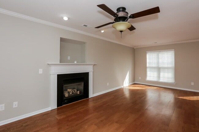 Foto del edificio - 1702 Cottage Creek Rd