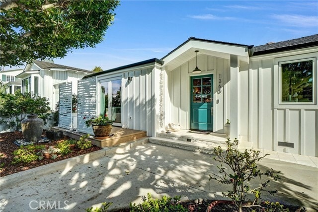 Building Photo - 1260 Brangwyn Way