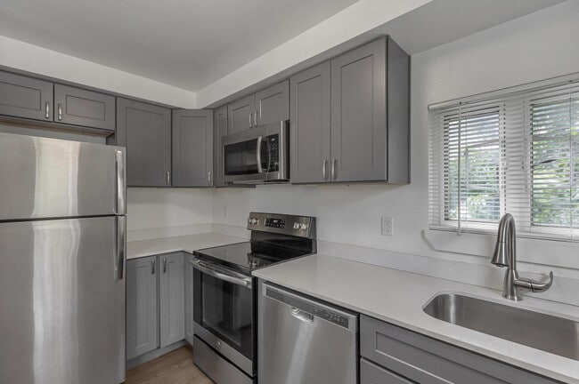 Building Photo - Nordic Pointe Apartments