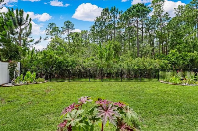 Foto del edificio - 95124 Timberlake Dr