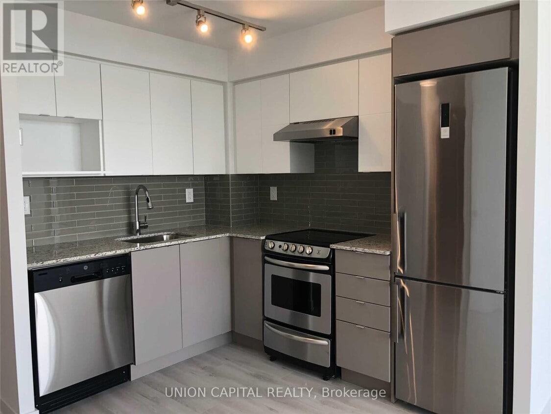 Photo principale - 160-1160 Flemington Rd