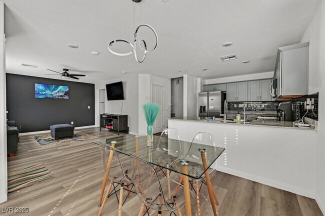 Foto del edificio - 2845 Mariner Turquoise Ln