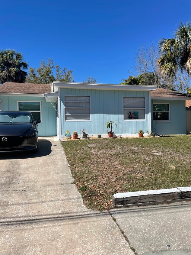 Foto principal - 315 5th Ave N
