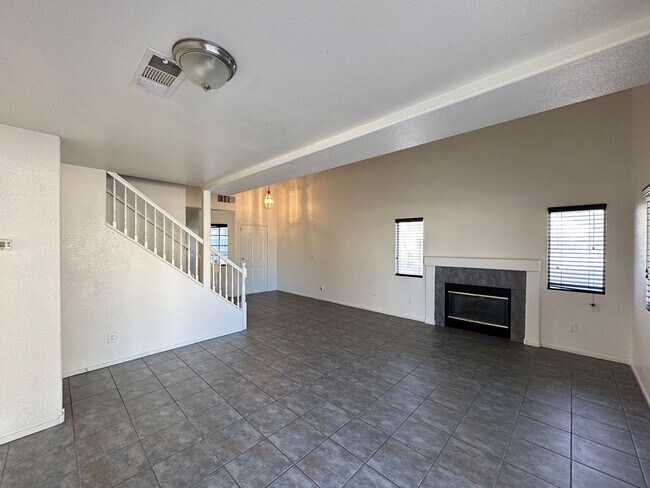 Foto del edificio - Cheyenne & Martin Luther King