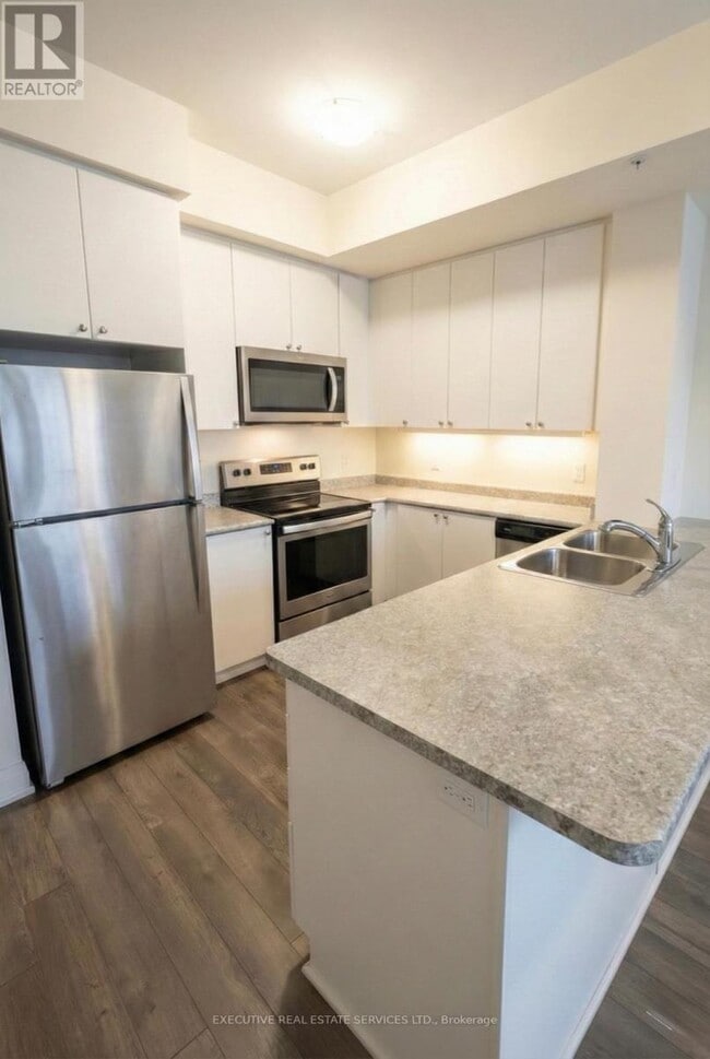 Building Photo - 65 Yorkland Blvd