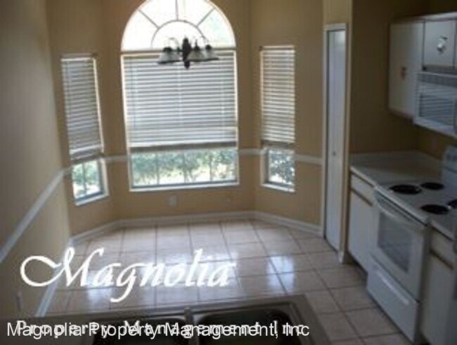 Building Photo - 3 br, 2 bath House - 1615 Chatham Circle