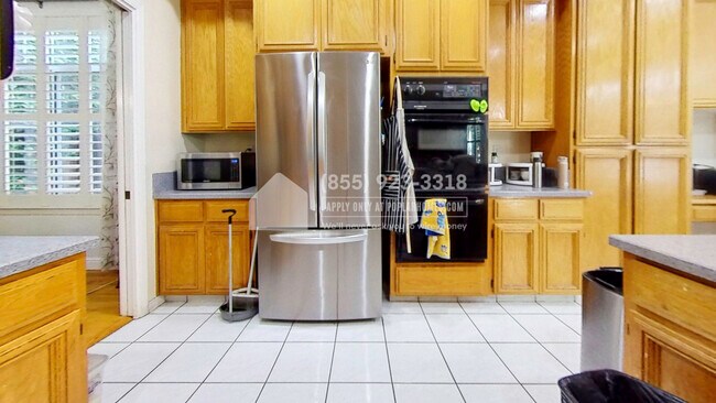 Building Photo - 3040 Rosato Ct