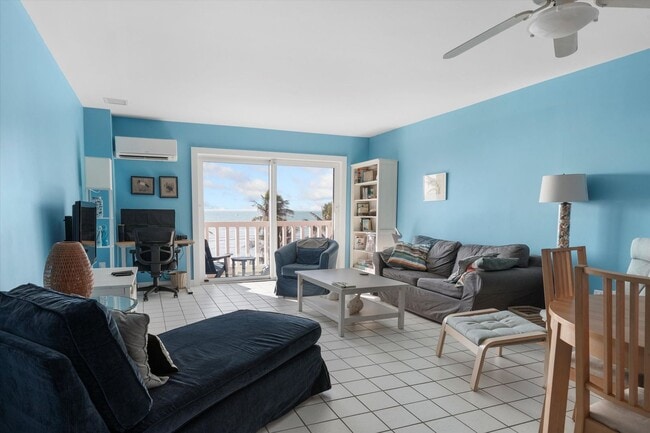 Foto del edificio - Wake Up to Ocean Views – Fully Furnished 2BR/1BA Condo Available for 1-Year Lease!