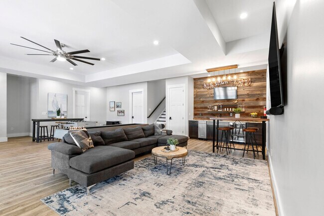 Foto del edificio - 4674 Lake Shore Rd N