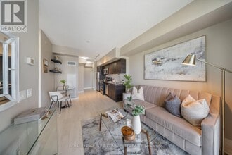Building Photo - 2200-2200 Lake Shore Blvd W