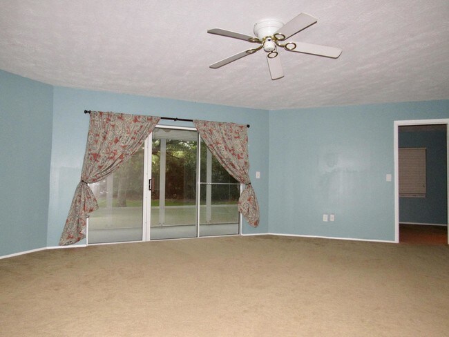 Foto del edificio - 3260 SE Aster Lane 142
