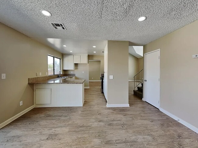 Building Photo - 7401 Lime Ave