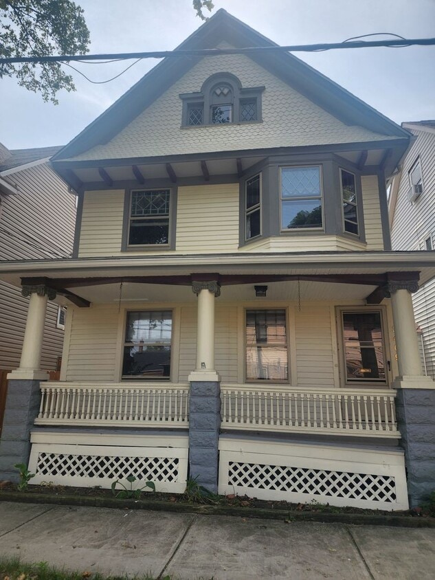 Primary Photo - Welcome Home to Ohio City's Historic Charm!
