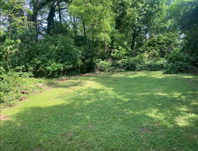 Foto del edificio - 3918 Plainview Rd