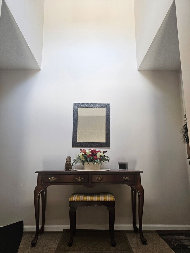 Foto del edificio - 804 New Day Ct