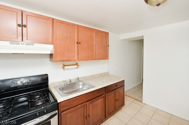 Foto del edificio - 100 N 9th St