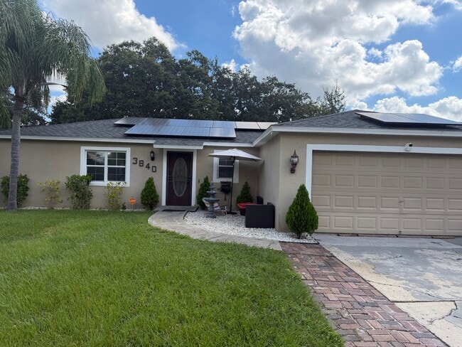 front - 3840 Janie Ct