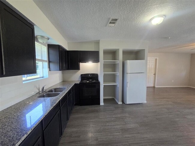 Foto del edificio - 3451 Hwy 6