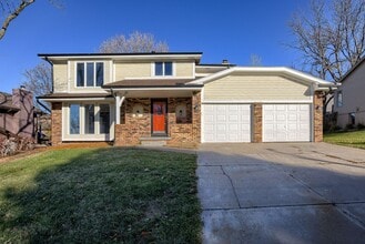 Building Photo - 15666 Shamrock Cir