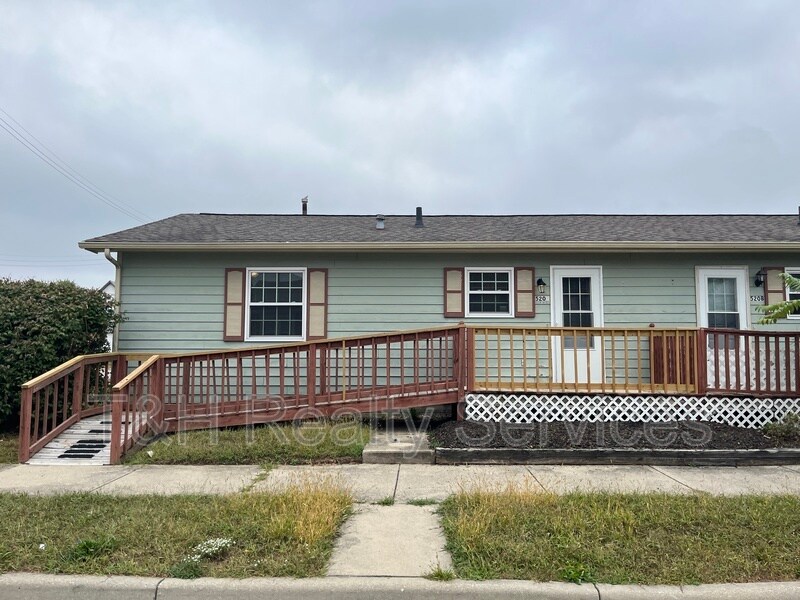 520 S Pike St Unit 1, Shelbyville, IN 46176 Condo for Rent in