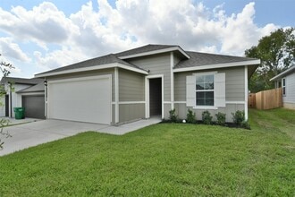 Building Photo - 1233 Wilkins Vly St