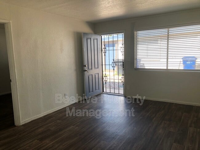 Photo - 529 S Bellview House