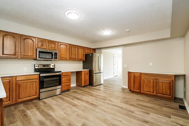Foto del edificio - 5112 Beechwood Rd